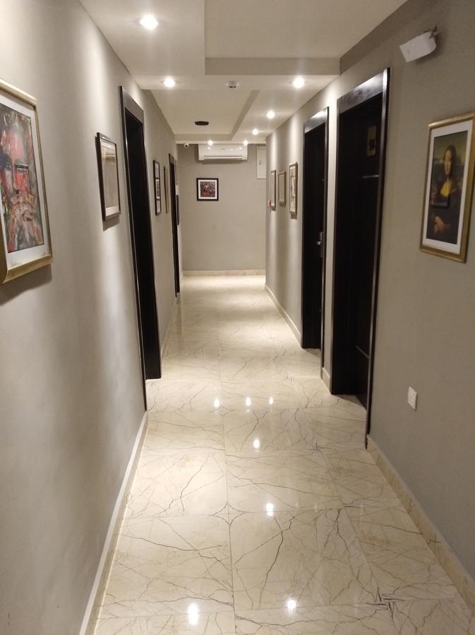 Blackwood Hotels Ikeja Esterno foto