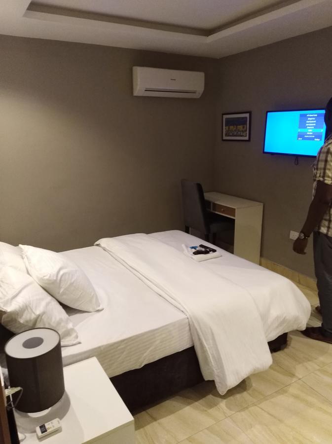 Blackwood Hotels Ikeja Esterno foto
