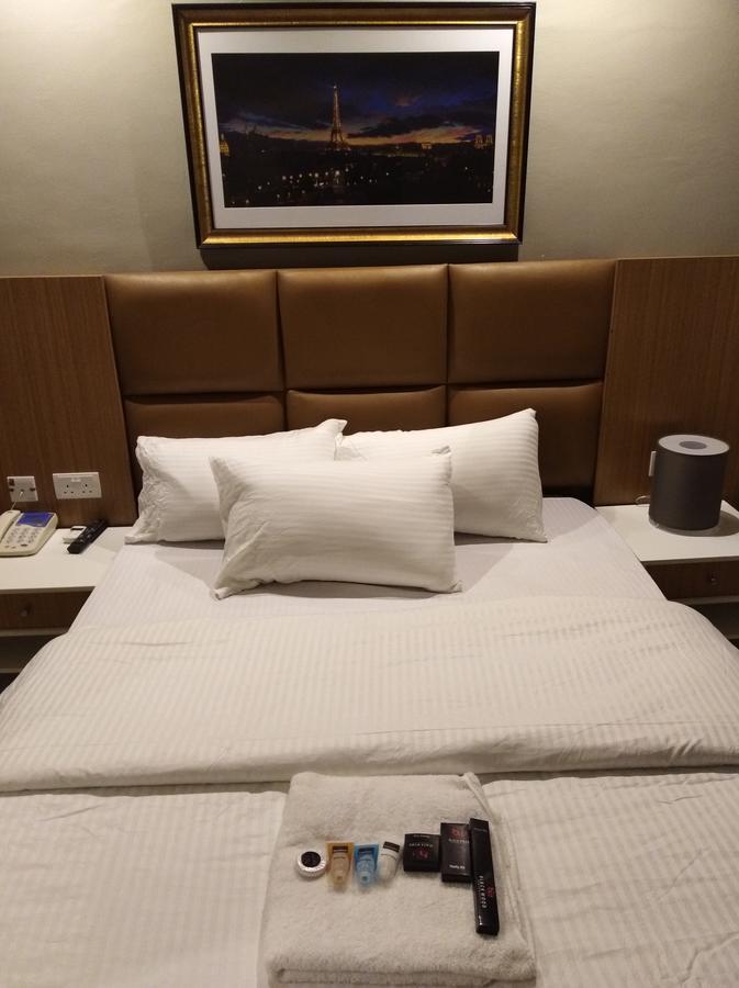 Blackwood Hotels Ikeja Esterno foto